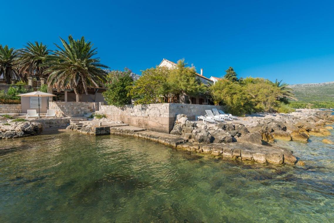 Luxury Beachfront Villa Mare With Private Pool At The Beach Orebic - Peljesac Exterior photo