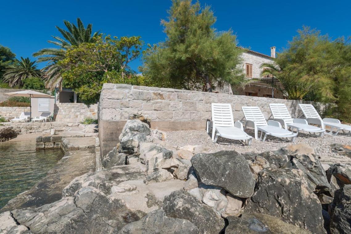 Luxury Beachfront Villa Mare With Private Pool At The Beach Orebic - Peljesac Exterior photo