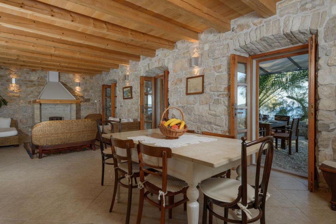 Luxury Beachfront Villa Mare With Private Pool At The Beach Orebic - Peljesac Exterior photo